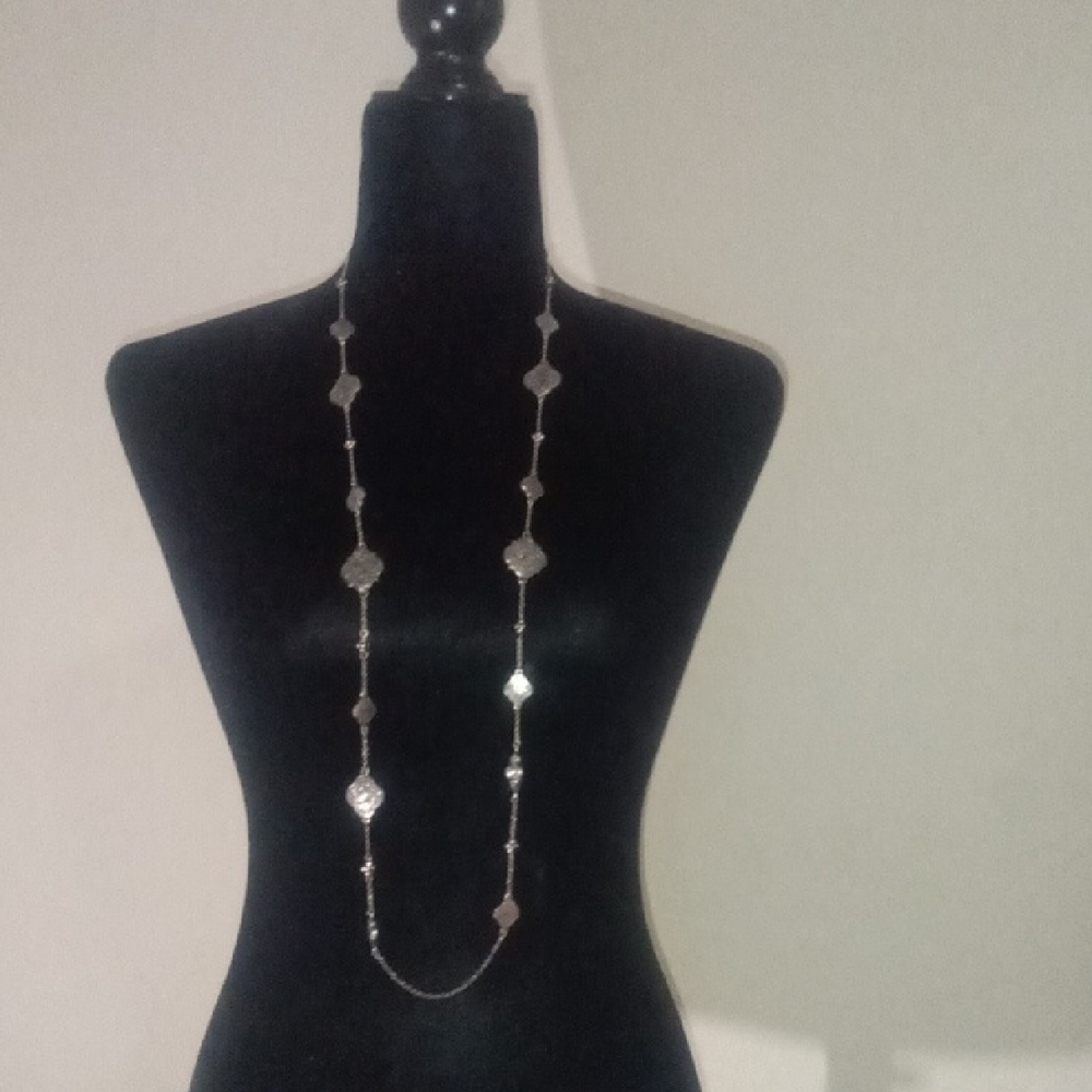 Elegant Silver Necklace